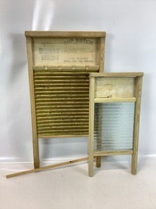 lot 72 image: Washboards