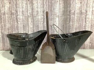 lot 88 image: Ash Buckets