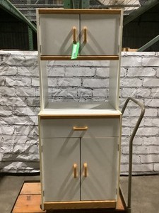 lot 137 image: White Cabinet