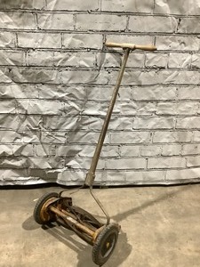 lot 148 image: Vintage Manual Mower