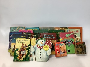 lot 177 image: Vintage Kids Books