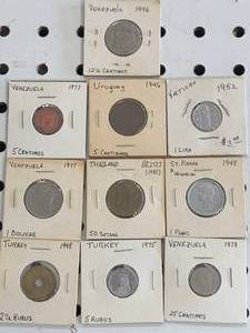 A Lot of 10 Vintage Foreign Coins�