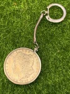 1900 Morgan Silver Dollar�