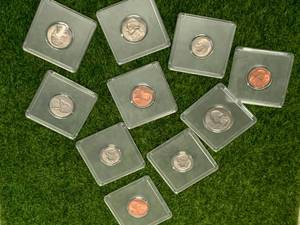 Lot of 10 Slabbed US Coins�