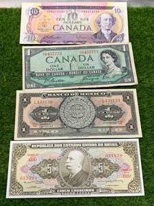 Lot of Foreign Bills�