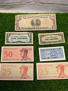 Lot of Foreign Currency�