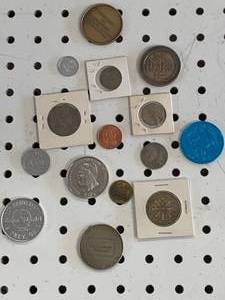 Lot of 15 Variety of Tokens�
