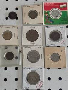 Vintage Lot Of 10 Foreign Coins