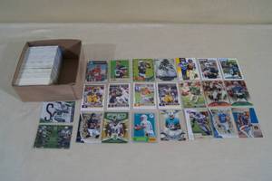 lot 72 image: Box of Football Cards - Inserts, Rookies, Some 1980s