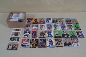 lot 67 image: Box of Hockey Cards - Inserts, Rookies, Some 90s