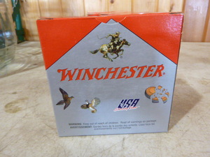 lot 13 image: Winchester 12 Gauge Shotgun Shells