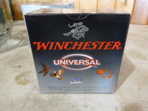lot 33 image: Winchester Universal Shotgun Shells