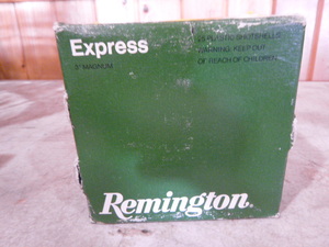 lot 42 image: Remington Express Magnum Shotshells