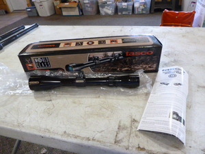 lot 104 image: Tasco Rifle Scope