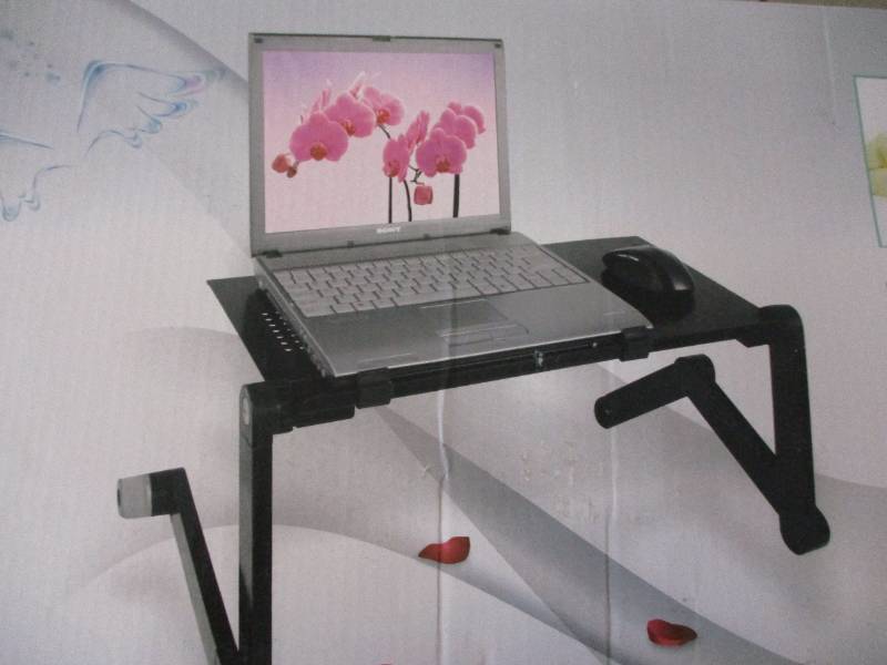 lot 87 image: Multifunctional Laptop Table...