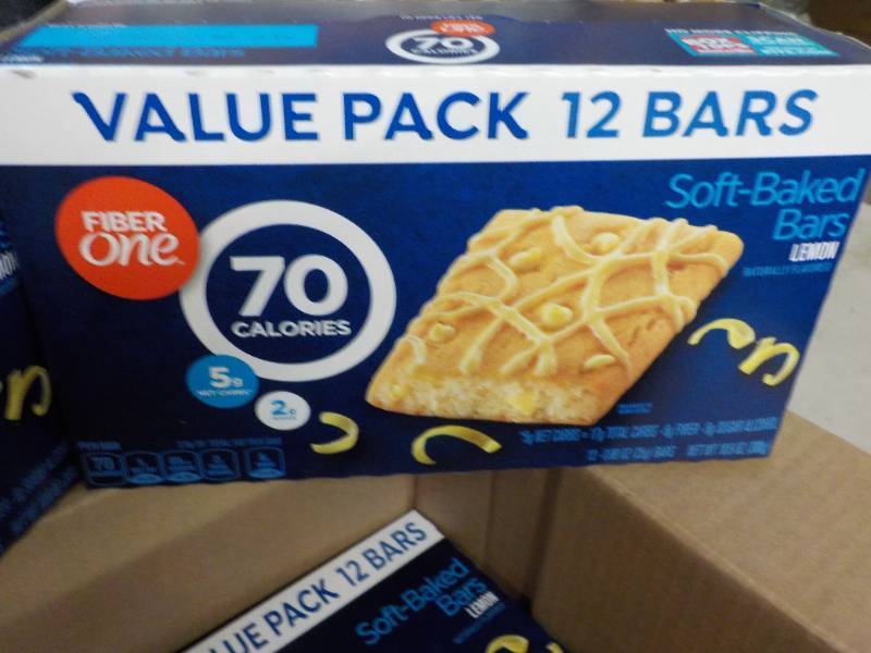 lot 408 image: Case of 4 Boxes Fiber One Lemon Bar...
