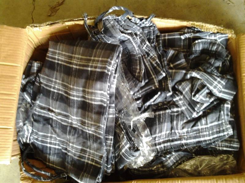 lot 31 image: (24) Beverly Hills Polo Club Black...