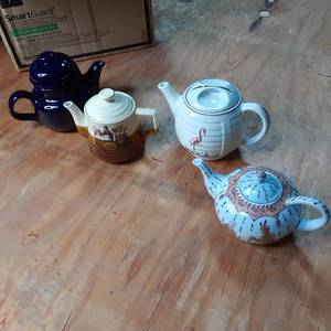 lot 51 image: Vintage Teapots See Photos