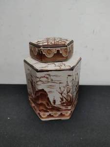lot 141 image: Asian Style Lidded Jar