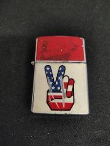 lot 153 image: Collection of Collectibles
