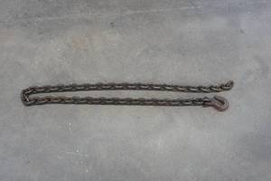 Chain with hook