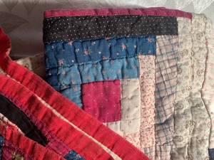 Red White and Blue Colonial Log Cabin Quilt,