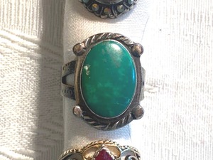 Collection of Rings, some 925 silver, 1 pair earrings