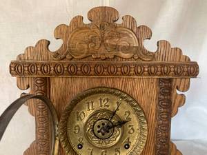 Wood clock