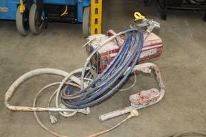 lot 554 image: Titan Airless Paint Sprayer