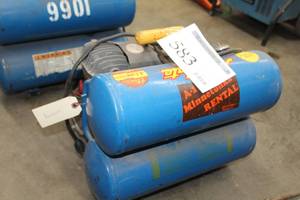lot 583 image: Emglo AM78-HC4V Air-mate Air Compressor 125PSI