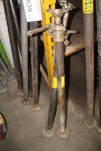 lot 640 image: Lot of (2) Wall Braces