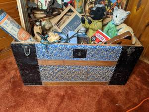 lot 21 image: Trunk Full of Amazing Antique and Vintage Toys