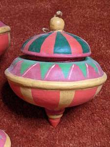 lot 22 image: Collection of (7) Wooden TopsOrnaments
