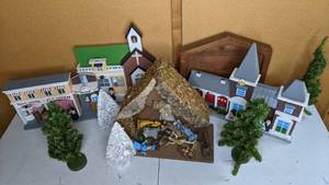 lot 308 image: Beautiful Manger Scene, Village Diorama, Decorative Trees