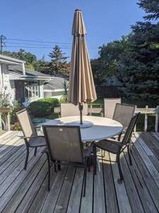 lot 80 image: Complete Set Outdoor Patio Furniture Table, Umbrella & 7 Chairs