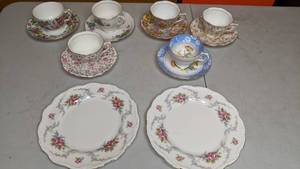 lot 341 image: Fancy Bone China Lot - Cups, Saucers, and Plates
