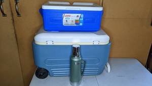 lot 324 image: Keep It Cooler - Igloo, Coleman and Stanley Thermos