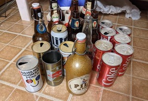 lot 270 image: Vintage International SodaBeer Cans and Bottles International and Coke 
