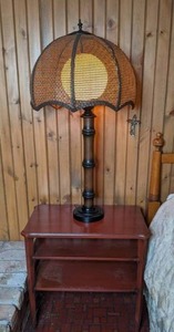 lot 294 image: Coordinating Side Table and Lamp