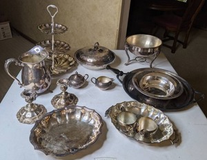 lot 71 image: Wonderful Silver Plated Mixed Lot Trays, Bowl w Stand, Pitcher, & More (F.B.Rogers Silver Co 675, Crescent, Reed & Barton)