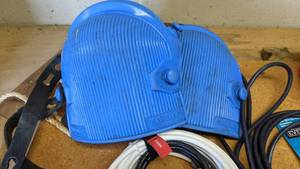 lot 236 image: Workshop Lot Leather Tool Belts, Kneepads, Stud Finder and More