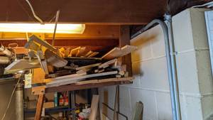 lot 237 image: Lumber Lot Full Size Pieces, Scraps, Items to Repurpose