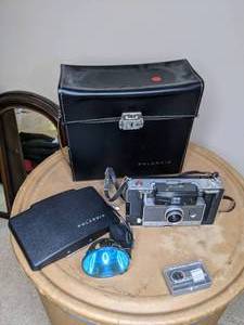 lot 465 image: Vintage 1960s Polaroid Land Camera Automatic 100 with Accessories