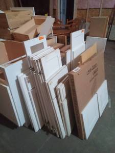 Assortment of Cabintes