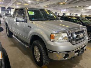 lot 6 image: 2008 Ford F-150 XLT 4x4