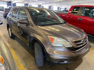 lot 18 image: 2010 Honda CR-V 4x4