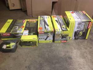 LOT OF RYOBI BLOWERS AND OTHHER POWERED TOOLS ALL CUSTOMER RETURNS SEE PICS