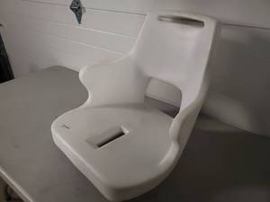 lot 58 image: New Plastic Fishing  Boat Seat