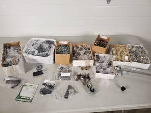lot 83 image: Large Lot of Cabinet Knobs, Fasteners, Hardware, Etc