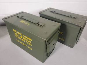 lot 86 image: Pair of 50 Cal. US Military Ammo Cans